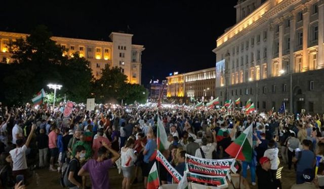 Bulgaristan'daki mafya krizi devam ediyor