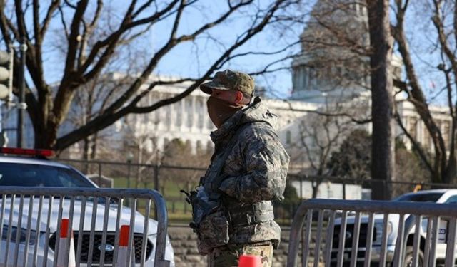 Pentagon, Washington'da konuşlu ulusal muhafızların görev süresini uzattı