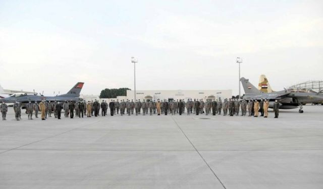Mısır Hava Kuvvetleri 'Zayed-3' tatbikatı için BAE'de