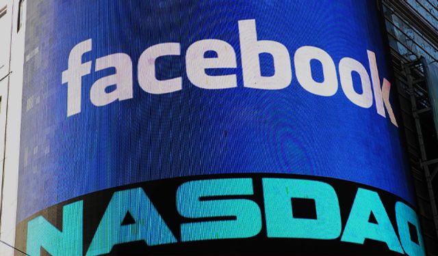 Facebook değer kaybına uğradı