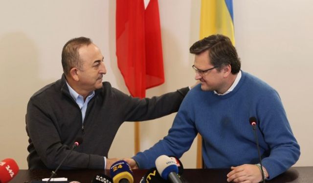 Çavuşoğlu, Ukraynalı mevkidaşıyla görüştü