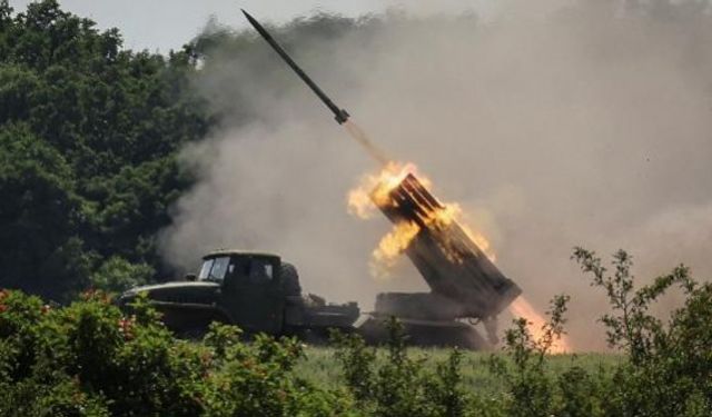 Ukrayna’nın Luhansk’taki son kalesi düştü