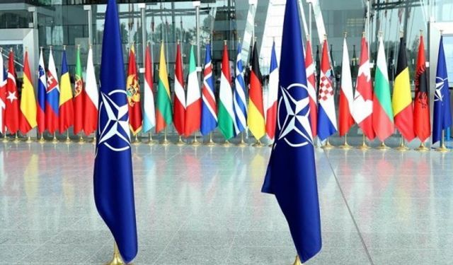 Zelenskiy: Fiili olarak NATO’ya çoktan girdik