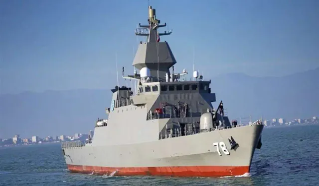 İran yeni savaş gemisini Hazar Denizi’ne indirdi 